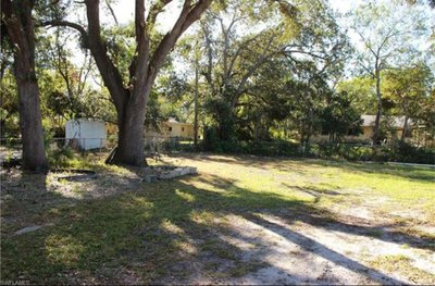 20 x 20 Unpaved Lot in Fort Myers, Florida near [object Object]