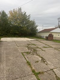 20 x 20 Driveway in Cleveland, Ohio