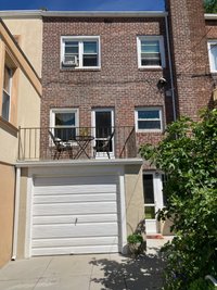 20 x 10 Driveway in Middle Village, New York