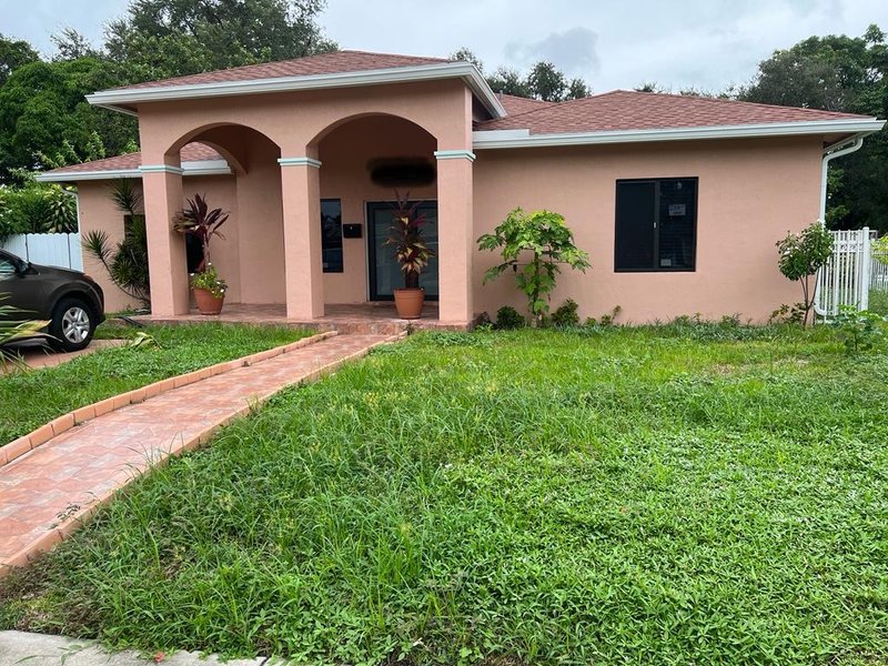 Unpaved Lot in North Miami, Florida 2