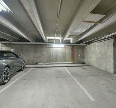 20 x 10 Parking Garage in Racine, Wisconsin