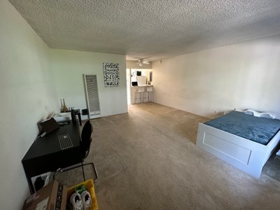10 x 13 Bedroom in Los Angeles, California