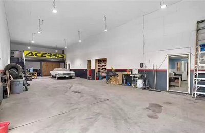 20 x 10 Garage in Brimfield, Massachusetts