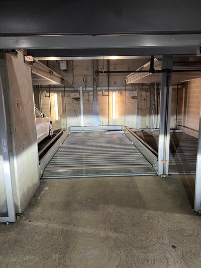 17 x 8 Parking Garage in SF, California