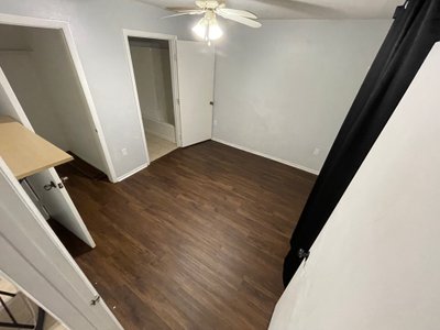 11 x 11 Bedroom in Gainesville, Florida near [object Object]