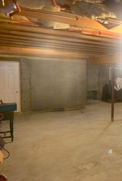 Large 20×30 Basement in Coventry, Rhode Island