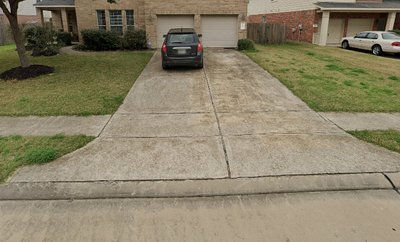 20 x 10 Driveway in Rosenberg, Texas