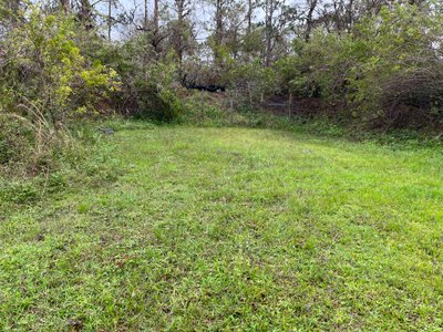 40 x 15 Unpaved Lot in North Fort Myers, Florida