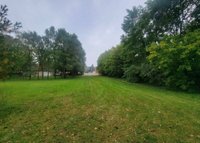 40 x 20 Unpaved Lot in Cudahy, Wisconsin