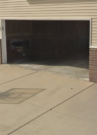 20 x 10 Garage in Grand Blanc, Michigan near [object Object]