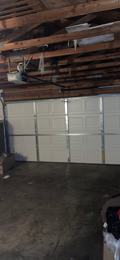 20 x 20 Garage in Sacramento, California near [object Object]