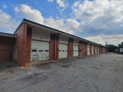 35 x 10 Warehouse in Sandersville, Georgia near [object Object]