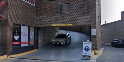20 x 10 Parking Garage in Washington, District of Columbia