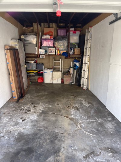 20 x 10 Garage in Los Angeles, California near [object Object]
