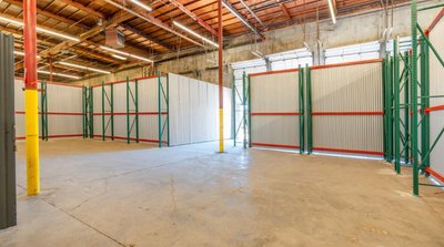 12 x 18 Warehouse in South San Francisco, California near [object Object]
