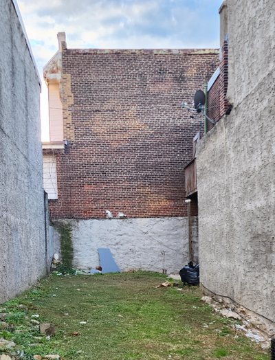 70 x 17 Unpaved Lot in Philadelphia, Pennsylvania near [object Object]