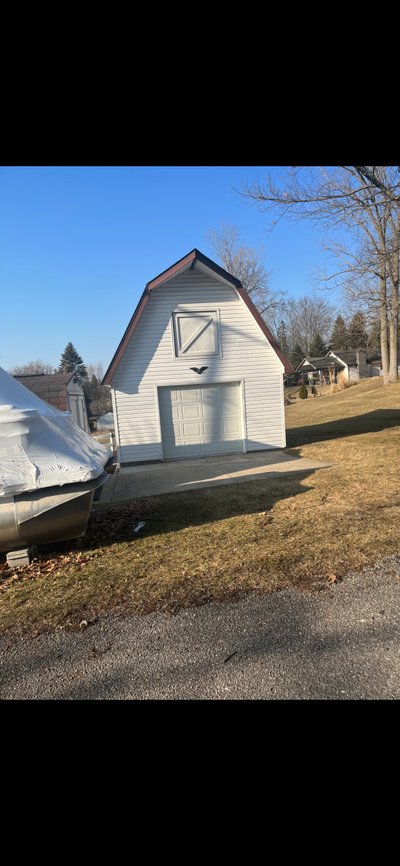 20 x 10 Garage in Pinckney, Michigan near [object Object]