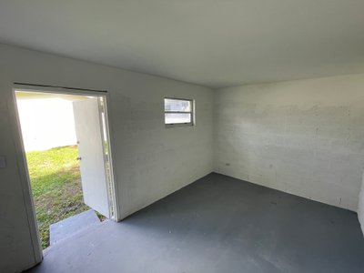 15 x 9 Shed in Miami, Florida