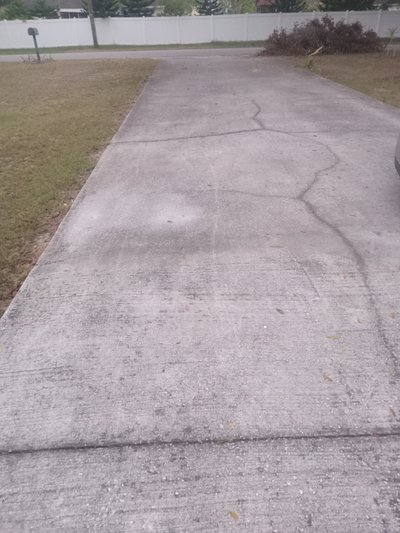 undefined x undefined Driveway in Valrico, Florida