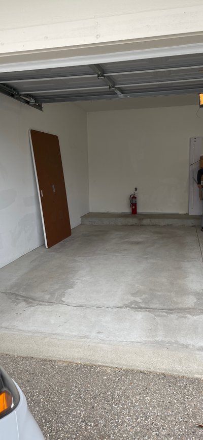 20 x 10 Garage in Warren, Michigan near [object Object]