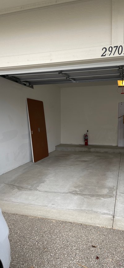 20 x 10 Garage in Warren, Michigan near [object Object]