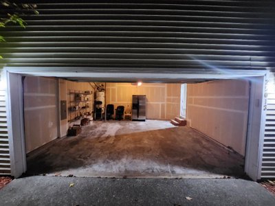 20 x 10 Garage in Sammamish, Washington