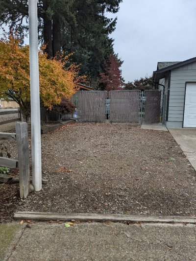 24 x 10 Unpaved Lot in Canby, Oregon