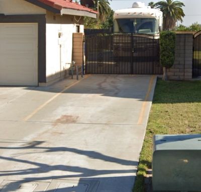 undefined x undefined Driveway in Rialto, California