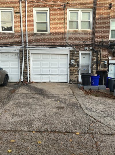 20×10 self storage unit at 5 Baltimore Pike Clifton Heights, Pennsylvania