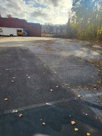 40 x 12 Parking Lot in Naugatuck, Connecticut