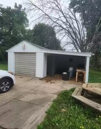20 x 10 Garage in Oskaloosa, Iowa