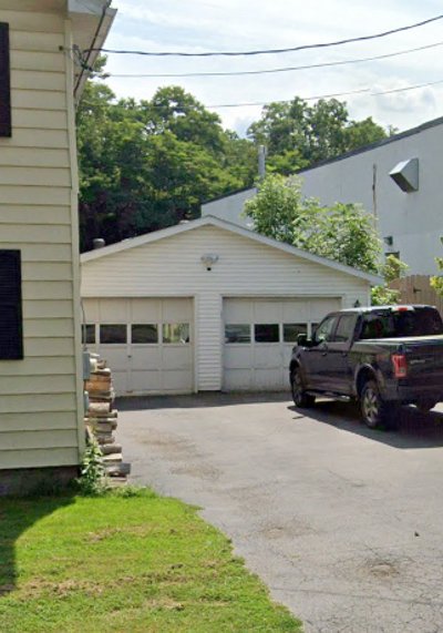 15×20 Garage in Brockport, New York