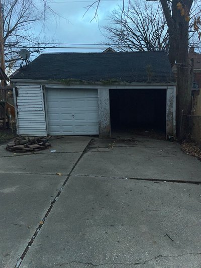 20 x 20 Garage in Detroit, Michigan near [object Object]