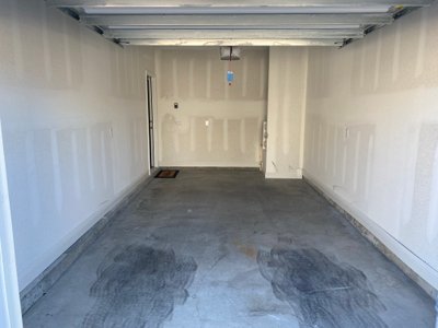 20×10 self storage unit at 554 Albert Meadow Ln Callaway, Florida