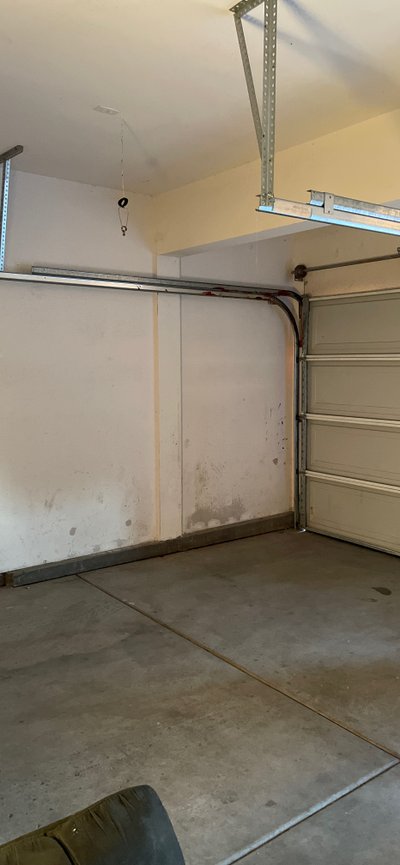 Small 10×15 Garage in San Jacinto, California