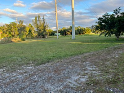 20 x 30 Unpaved Lot in West Palm Beach, Florida