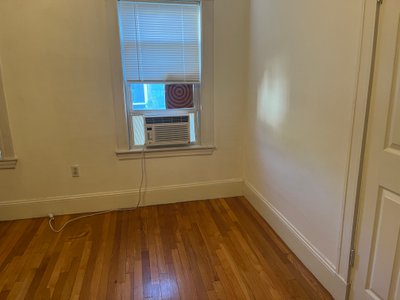 10 x 10 Bedroom in Boston, Massachusetts