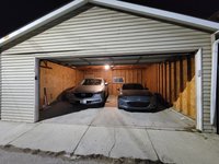 25 x 30 Garage in Chicago, Illinois