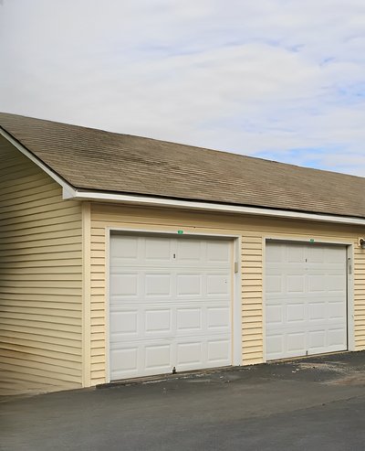 20 x 10 Garage in Independence, Missouri