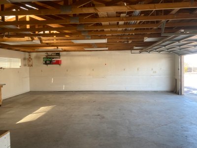30×10 Garage in Hesperia, California