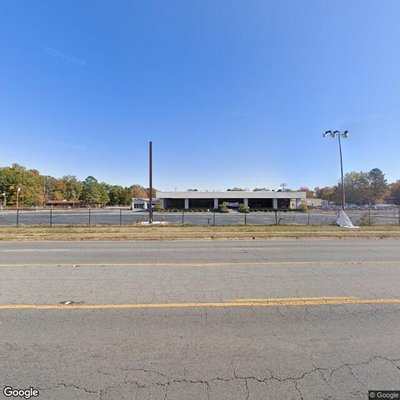 200 x 200 Parking Lot in Pine Bluff, Arkansas near [object Object]