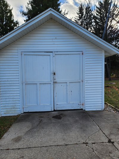15 x 8 Garage in Greenville, Michigan near [object Object]