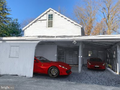 Small 20×20 Carport in Blue Bell, Pennsylvania