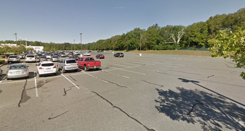 Neighbor Fleet Parking vehicle storage in Dartmouth, Massachusetts