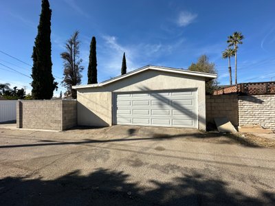 20 x 17 Garage in Los Angeles, California near [object Object]