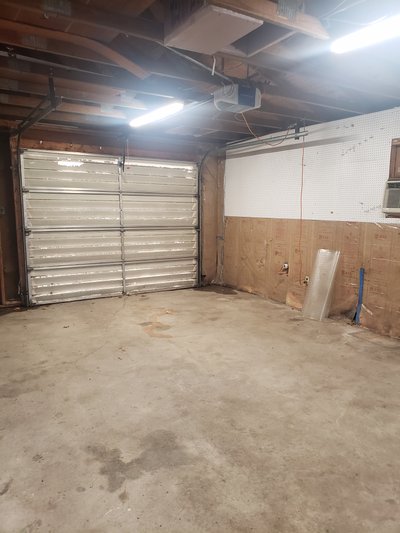 18 x 11 Garage in Rock Island, Illinois