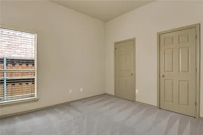 Large 20×20 Bedroom in Allen, Texas
