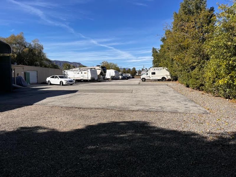 Neighbor Vehicle Storage vehicle storage in Wildomar, California