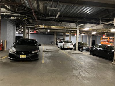 20×10 Parking Garage in New York, New York