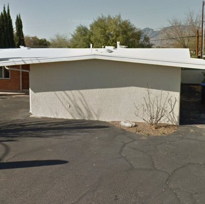 Medium 10×20 Garage in Tucson, Arizona